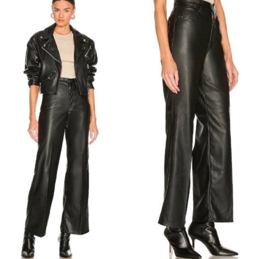 Levi’s 70s High Rise Flare Black Faux Leather Jeans Size 25